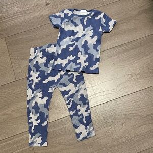 KOALA BABY Rib Camo Pajama set: Shirt & Pants Size: 18-24 months